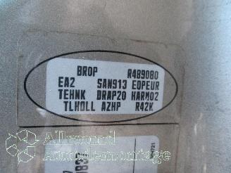 Renault Clio Clio III (BR/CR) Hatchback 1.2 16V TCe 100 (D4F-784(D4F-H7)) [74kW]  (=
05-2007/12-2014) picture 9