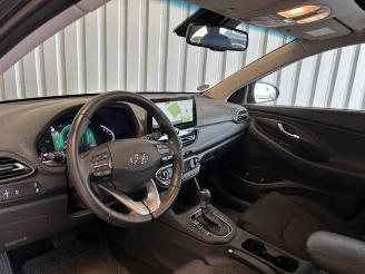 Hyundai I-30 cw Edition 30+ Panorama / R-Kamera / Navi picture 12