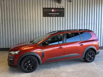 krockskadad bil auto Dacia Jogger Extreme 7-Sitzer / R-Kamera / Navi 2022/3