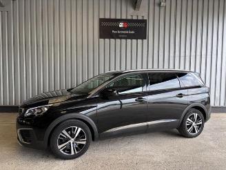 skadebil auto Peugeot 5008 Allure 7-Sitzer / R-Kamera / Navi 2019/6