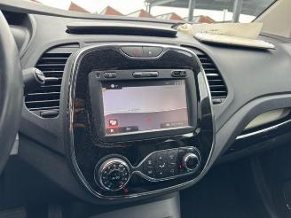 Renault Captur Intens Automatic / R-Kamera / Navigation picture 17