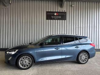 begagnad bil auto Ford Focus Turnier Titanium Pano / LED / R-Kamera 2019/6