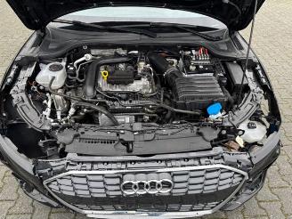 Audi A1 Sportback 30 TFSI S-line / Autom picture 14