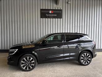 Vaurioauto  passenger cars Renault Austral Equilibre R-Kamera / LED 2023/6