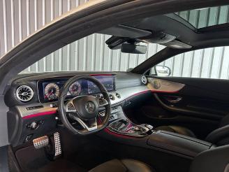 Mercedes E-klasse 200 Coup AMG-Lin Panorama / Widscrn picture 11