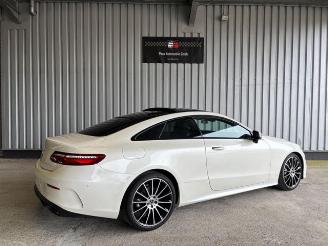 Mercedes E-klasse 200 Coup AMG-Lin Panorama / Widscrn picture 5
