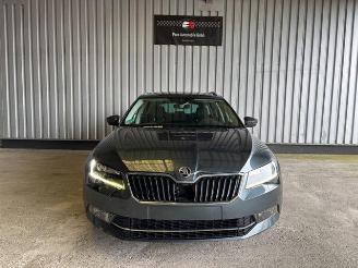 Skoda Superb Combi Ambition DSG / Panorama picture 8