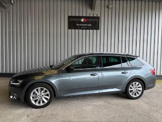 škoda osobní automobily Skoda Superb Combi Ambition DSG / Panorama 2018/8