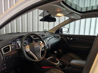 Nissan Qashqai Tekna Panorama / Kamera picture 11