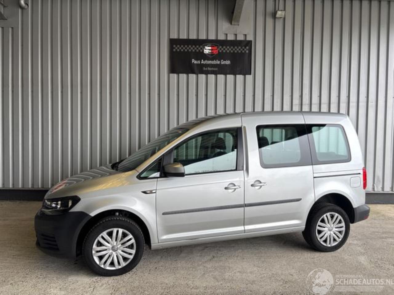 Volkswagen Caddy PKW BMT 4Motion 5-Sitzer / 1e Hand