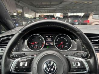 Volkswagen Golf VII Lim. GTD Panorama / Sound-System picture 13