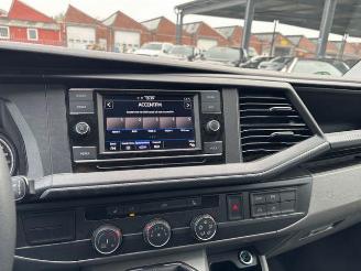 Volkswagen Transporter  picture 15