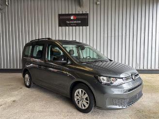 Volkswagen Caddy Life 2.0 TDI 5-Sitzer / DSG / Navigation picture 6