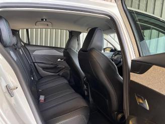 Peugeot 308 Allure Pack Autom / LED / R-Kamera picture 12