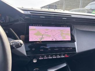 Peugeot 308 Allure Pack Autom / LED / R-Kamera picture 15