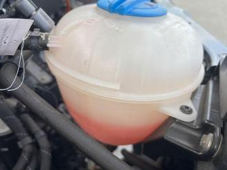 Volkswagen Crafter Kasten Extra Lang 5-Sitzer StandHz picture 17