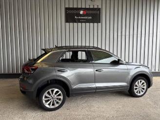 skadebil auto Volkswagen T-Roc Life 1.5 TSI DSG 2022/5