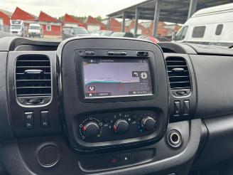 Opel Vivaro B Combi L2H1 9-Sitzer Lang picture 17