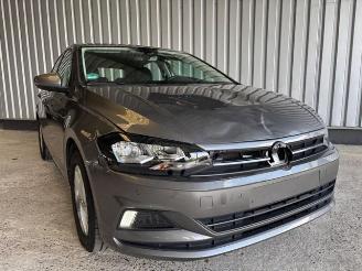 Volkswagen Polo VI 1.0 TSI Comfortline DSG / Navigation picture 10