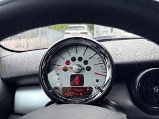 Mini Cooper S Cabrio Automatic / Navigation picture 21