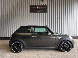 Mini Cooper S Cabrio Automatic / Navigation picture 11