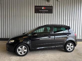 Coche accidentado Volkswagen Golf plus VI 1.2 TSI Team 2010/12