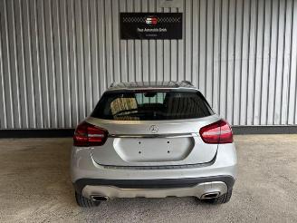 Mercedes GLA 200 Autom / R-Kamera / LED picture 5