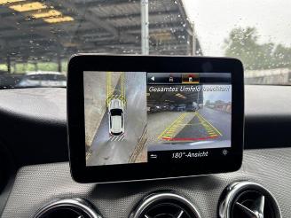 Mercedes GLA 200 Autom / R-Kamera / LED picture 16