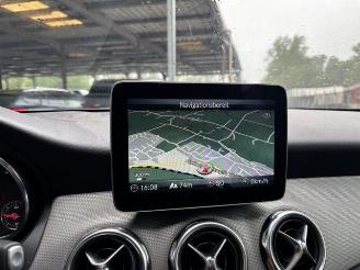 Mercedes GLA 200 Autom / R-Kamera / LED picture 17