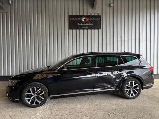 krockskadad bil auto Volkswagen Passat Variant GTE R-Kamera / LED 2020/9