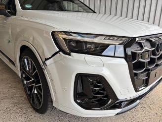 Audi SQ7 4.0 TFSI Quattro Pano / Soft - Close / VOLLL picture 18