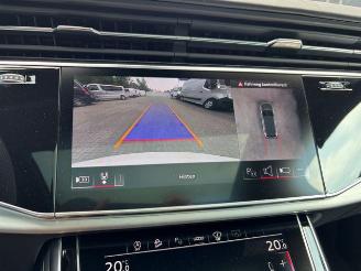 Audi SQ7 4.0 TFSI Quattro Pano / Soft - Close / VOLLL picture 23