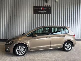 Coche accidentado Volkswagen Golf Sportsvan VII 1.5 TSI Comfortline DSG 2018/3