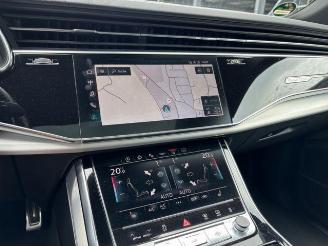 Audi Q8 50 TDI Quattro S-Line Panorama / Soft-Close picture 16