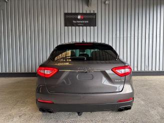 Maserati Levante GranSport Diesel Panorama / Luft picture 9