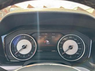 Volkswagen Touareg 3.0 TDI R-Line 4Motion Panorama picture 22