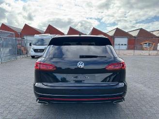 Volkswagen Touareg 3.0 TDI R-Line 4Motion Panorama picture 7