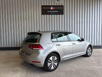 Volkswagen Golf VII Lim. e- 35.8 KWH / LED picture 6