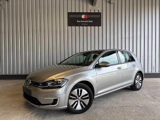 Volkswagen Golf VII Lim. e- 35.8 KWH / LED picture 2