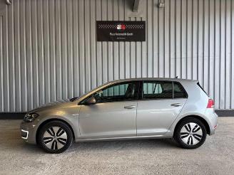 Volkswagen Golf VII Lim. e- 35.8 KWH / LED picture 3