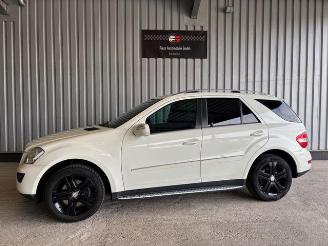 škoda osobní automobily Mercedes ML 450 CDI V8 Schiebedach / Luft 2010/8