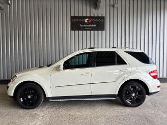 Mercedes ML 450 CDI V8 Schiebedach / Luft picture 3