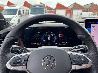 Volkswagen Passat Variant 2.0 TDI 4Motion R-Line picture 22