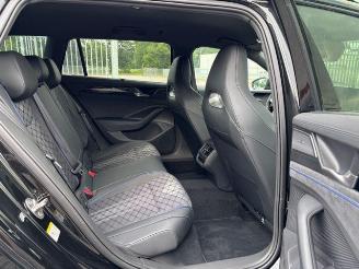 Volkswagen Passat Variant 2.0 TDI 4Motion R-Line picture 15