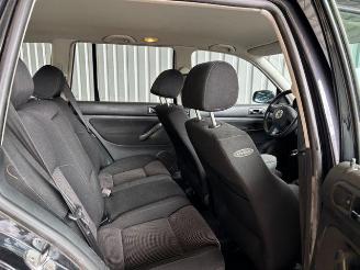 Volkswagen Golf IV Variant 1.6 Highline TUV 10-2027 picture 13