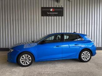 ocasión turismos Opel Astra L Lim. 5-trg. Edition LED / R-Kamera 2022/10