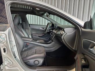 Mercedes Cla-klasse 200 Shooting Brake AMG-Line Panorama picture 22