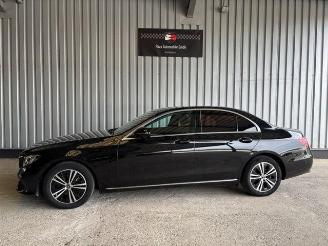 Damaged car Mercedes E-klasse 200 d Lim. R-Kamra / LD / Widscrn 2018/10