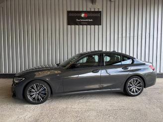 skadebil auto BMW 3-serie 0 Limousine 0 i M Sport Schiebedach 2019/5