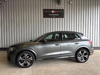 skadebil auto Audi Q3 40 TDI Quattro S line R-Kamera / LED 2021/10